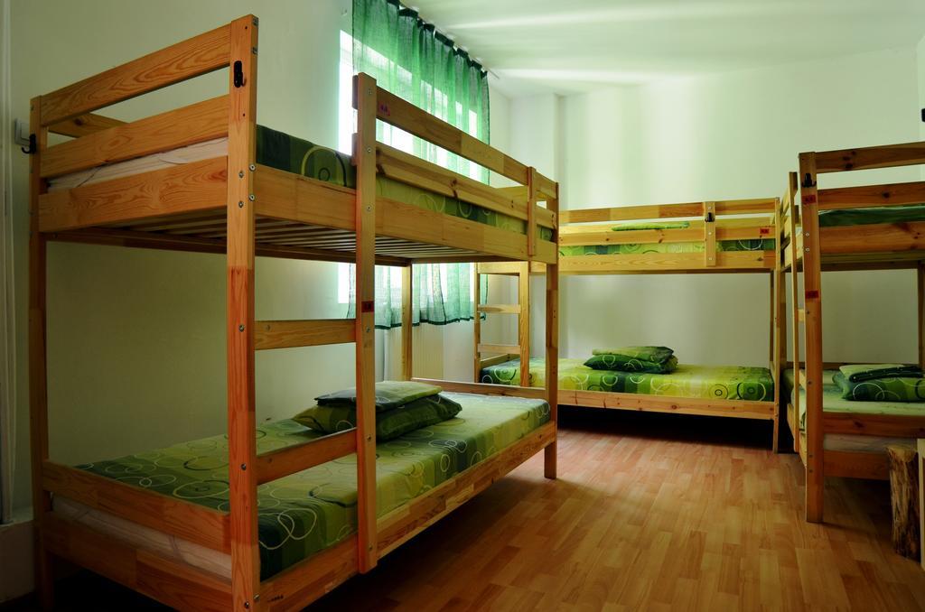 Bucur'S Shelter Hostel Bukareszt Zewnętrze zdjęcie